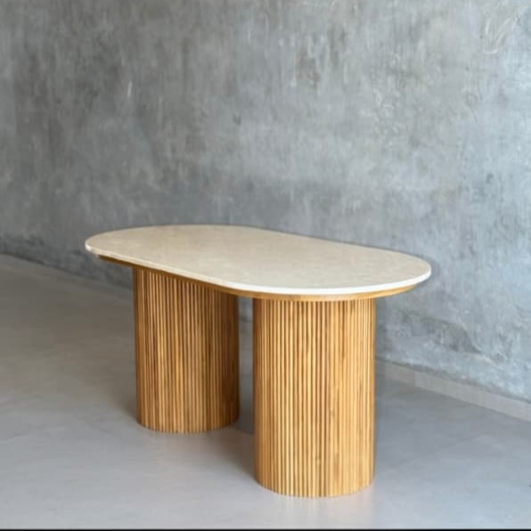 Meja Makan Marmer Cream Oval 180x80 Natural