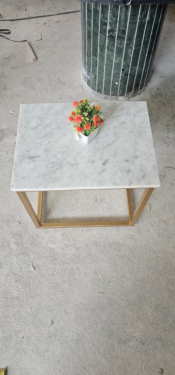 Bed Sed table Marmer White Carara